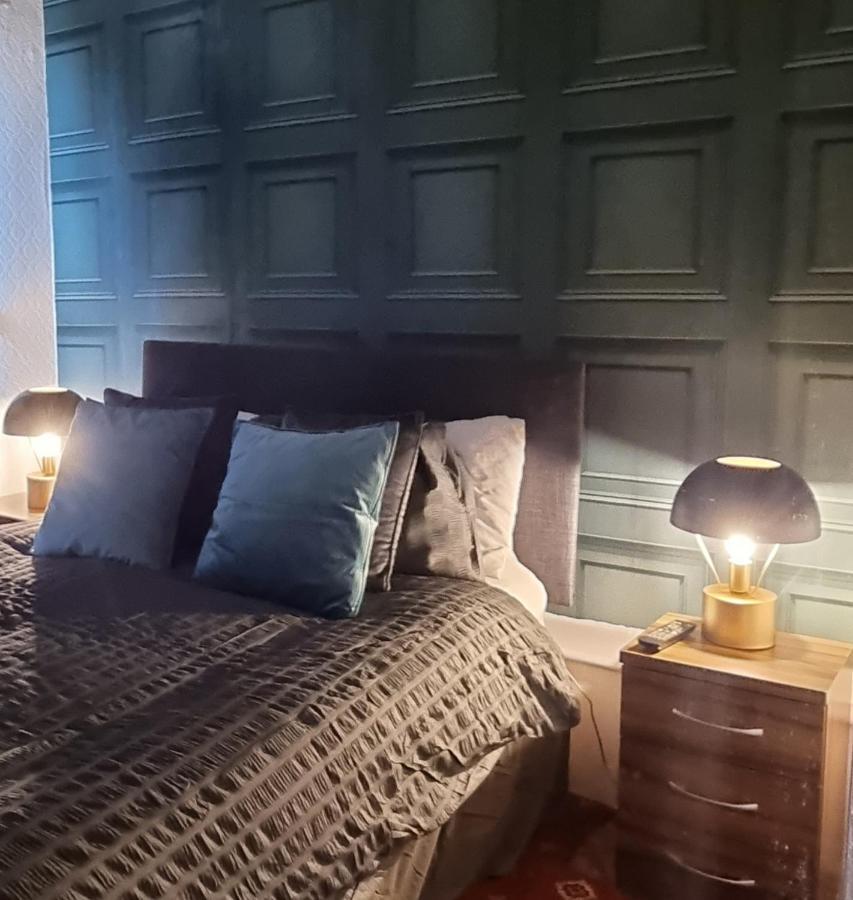 Lynbar Hotel Blackpool Bagian luar foto