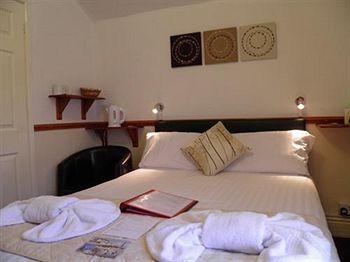 Lynbar Hotel Blackpool Bagian luar foto