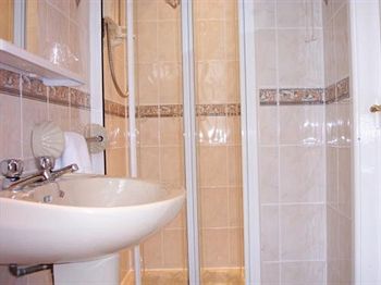 Lynbar Hotel Blackpool Bagian luar foto
